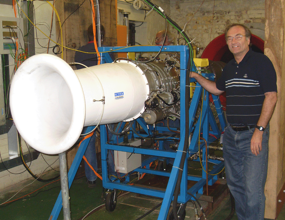 Temperature measurements of high-pressure turbine blades in a Rolls Royce 
